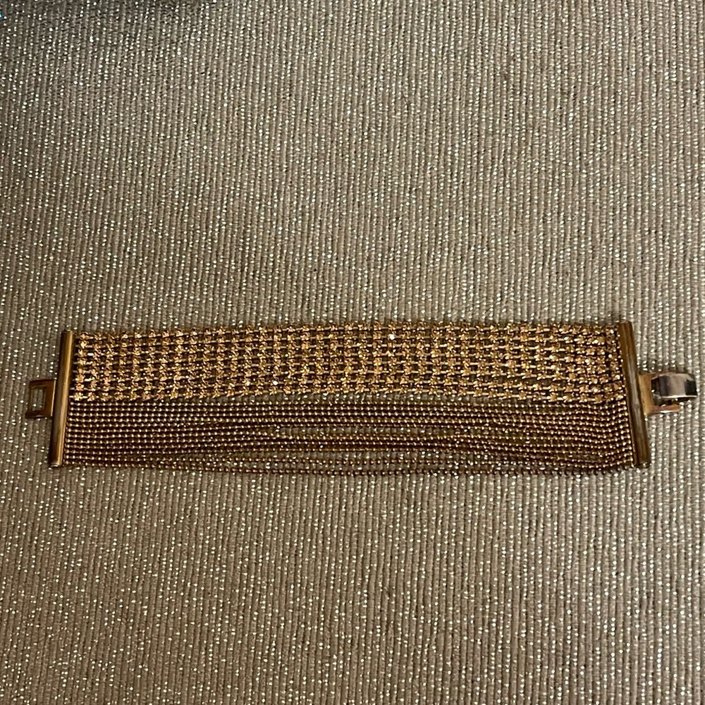 Cache Gold Mesh Bracelet - Picture 2 of 15